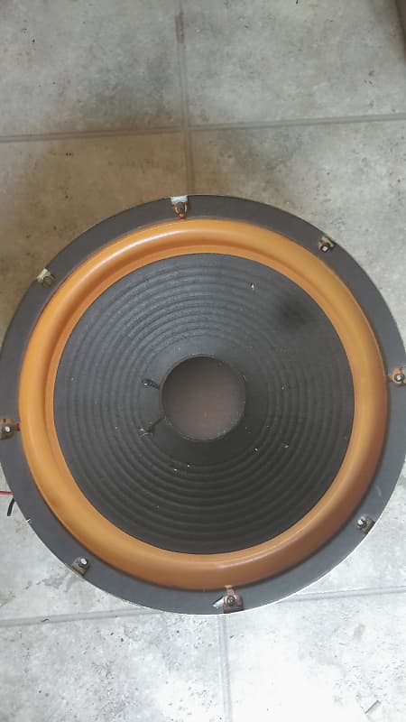 Akai 30S80 woofer in very good condition image 1