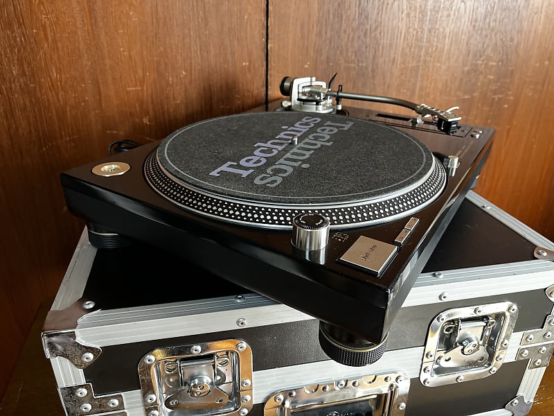 Technics SL-1200MK5G Black color Analog DJ Turntable w/ road