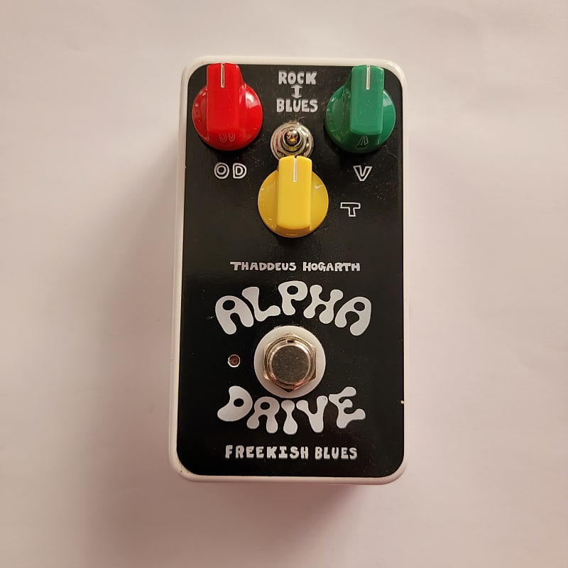 Alpha Drive Freekish Blues - White / Black | Reverb