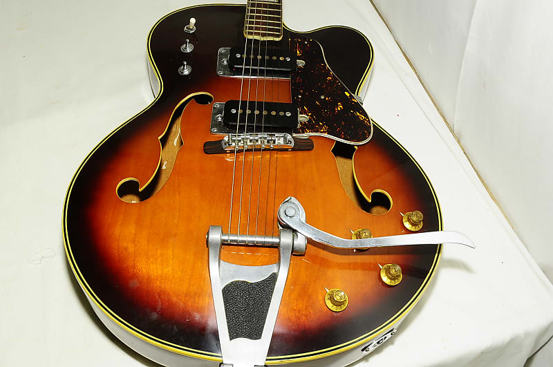 Guyatone SG-22T Bizarre Full Acoustic Electric Guitar Ref No