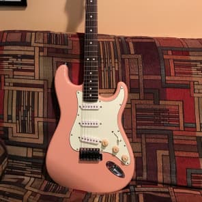 Fender Stratocaster Shell Pink image 4