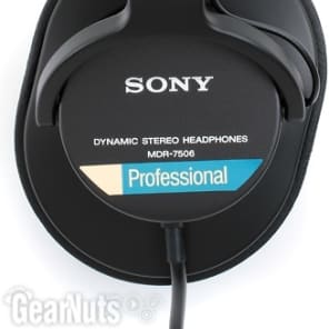 Sony MDR-7506 Closed-Back Professional Headphones image 5