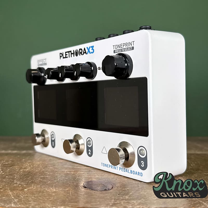 TC Electronic Plethora X3 TonePrint Multi-Effects Pedalboard | Reverb