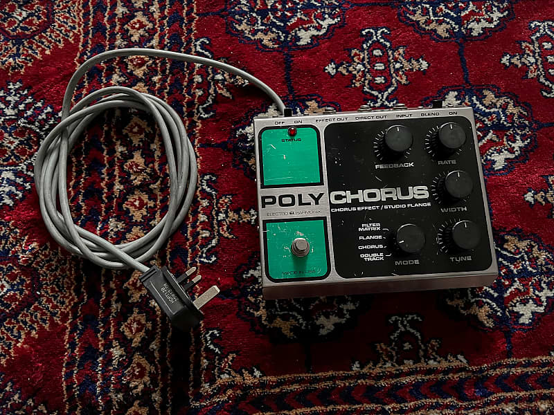 Electro-Harmonix Stereo Poly Chorus Analog Flange/Chorus Pedal