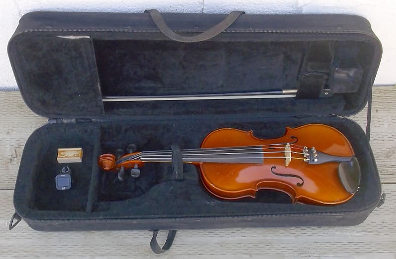 Knilling Bucharest 4/4 Violin | Reverb