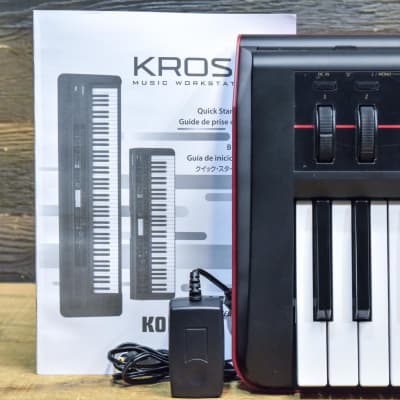 Korg Kross 61 Music Workstation 61-Key Red & Black Mobile