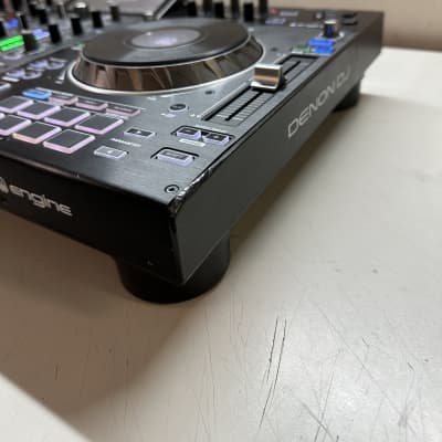 Denon Prime 2 DJ Controller 2020 - Black image 3