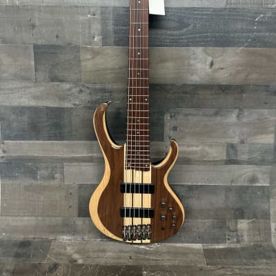 Ibanez BTB with case six string bass 2020 - natural image 3