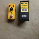 Mooer Yellow Comp Compressor pedal