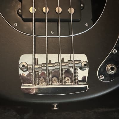 Ernie Ball Music Man Sub Bass 2005 - Textured Black image 7