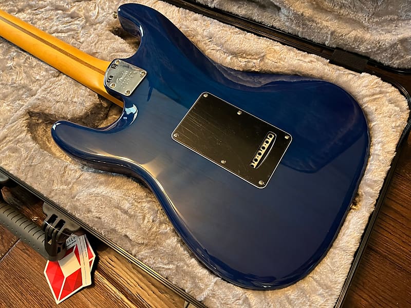 2021 Fender American Ultra Stratocaster SSS Denim Limited