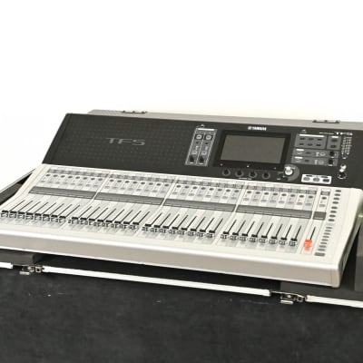 Yamaha TF5 32-Input Digital Mixing Console with Road Case CG01PSH *ASK FOR SHIPPING*