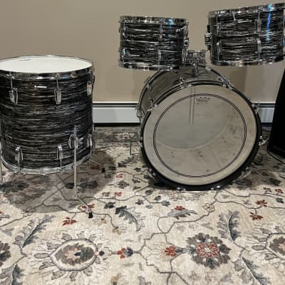 Ludwig No. 983 Hollywood Outfit 8x12 / 8x12 / 16x16 / 14x22