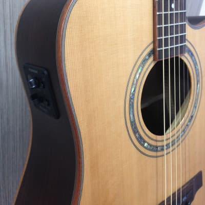 Klema K300DC-CE Satin / Natural Solid Cedar Top,Dreadnought Acoustic Guitar,Cutaway,EQ+ Gig Bag image 3