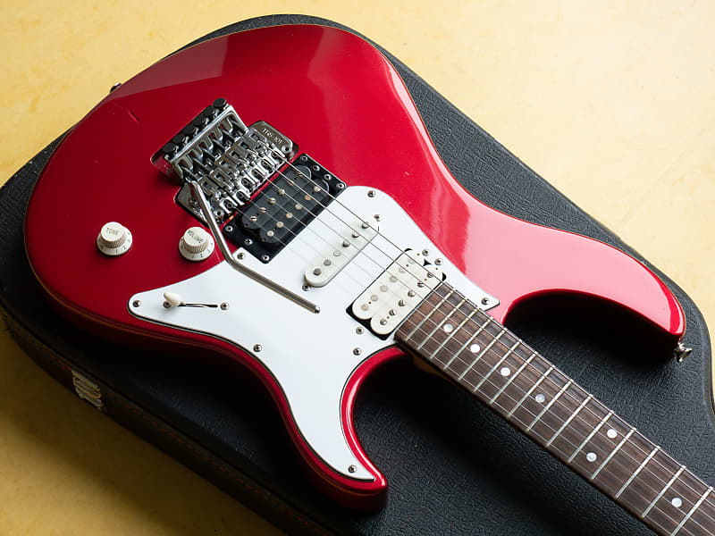 Yamaha Pacifica 721 Metallic Red