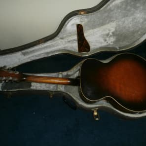 Vintage 1930's Recording King (Gibson) 1124 M5 Acoustic Archtop Guitar w/ Case! image 8