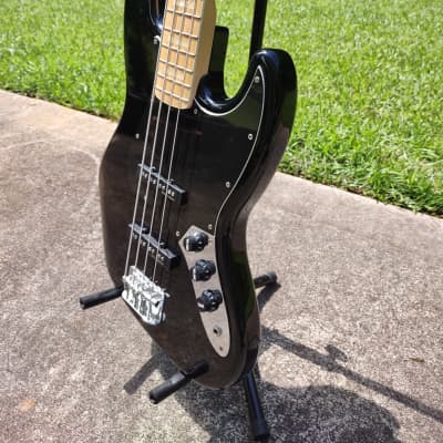 Squier Vintage Modified '77 Jazz Bass | Reverb