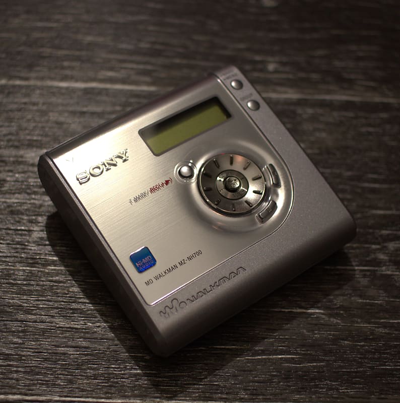 Sony MD Walkman MZNH700 Reverb