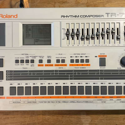 Roland TR-707 Rhythm Composer 1984 - Immaculate