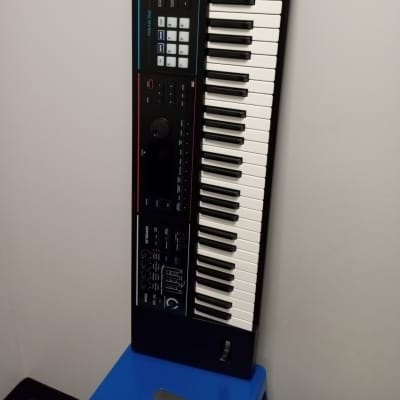 ういRoland JUNO-DS61 Roland JUNO-DS61 61-key Synthesizer – Weakley's Music Company