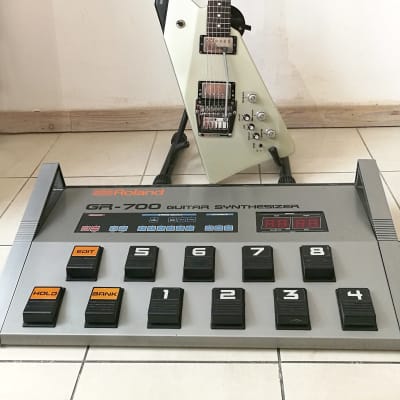 Roland G-707 + GR-700 1984 silver (rare guitar synth from early 80s) image 1