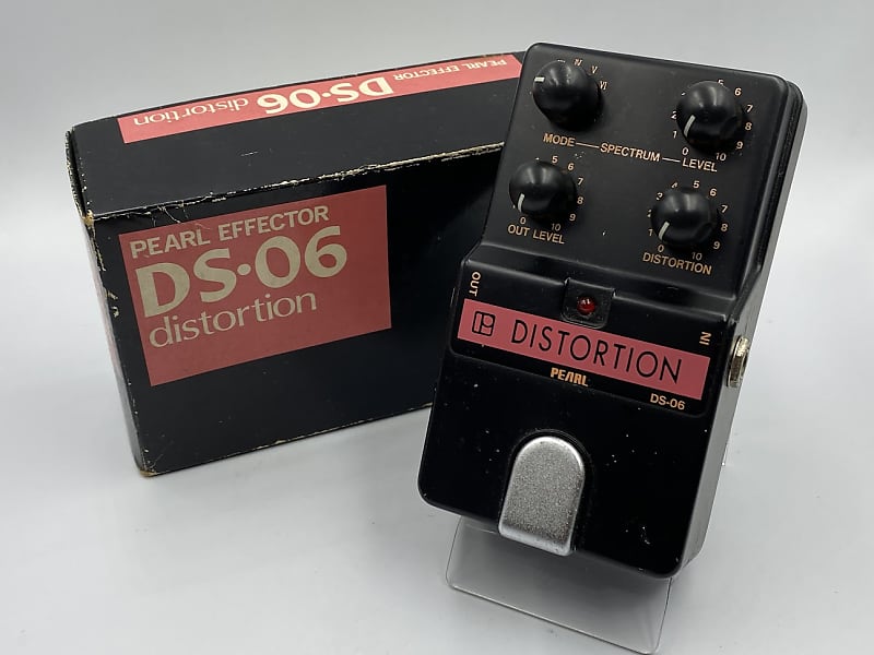 Pearl DS-06 Distortion '80s Vintage MIJ Guitar Effect Pedal Made in Japan w/Original Box and Documents image 1