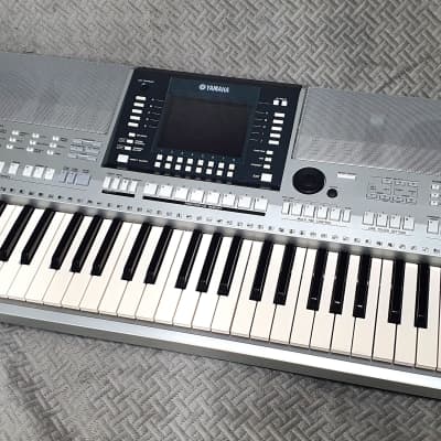 Yamaha PSR-2100 ジャンク YAMAHA PSR-2100 シンセサイザー☆ジャンク品