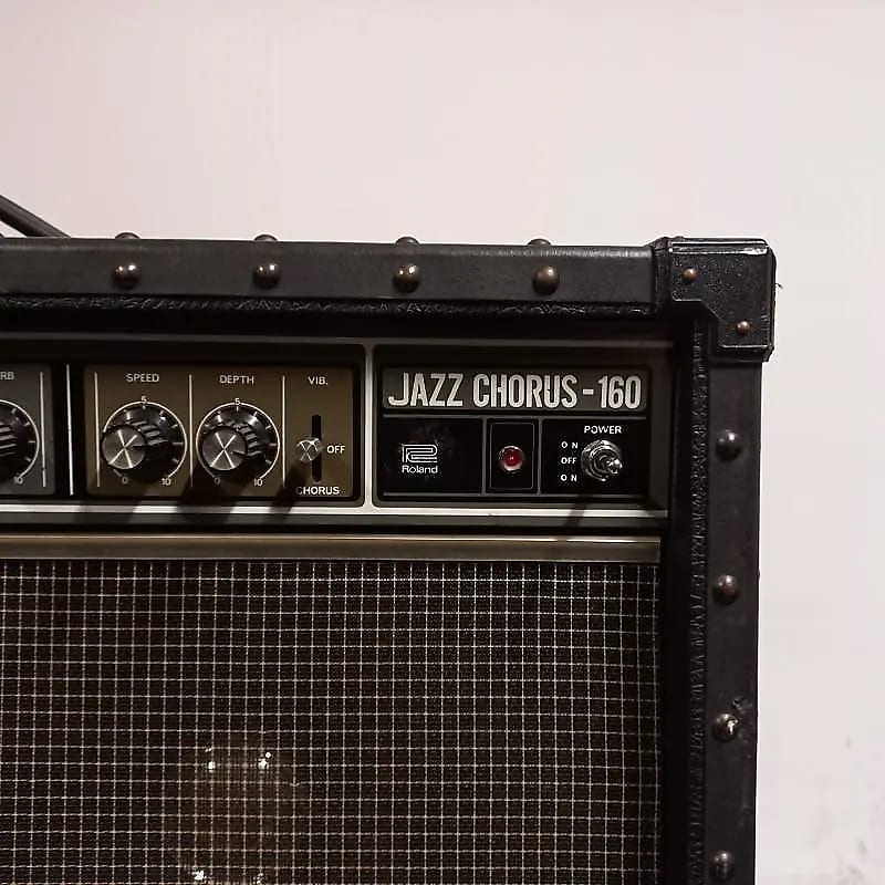 Roland JC-160 Jazz Chorus 120-Watt 4x10