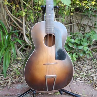 Vintage 1930s Victoria Roundhole Archtop by Harmony USA Project w/ Case image 9