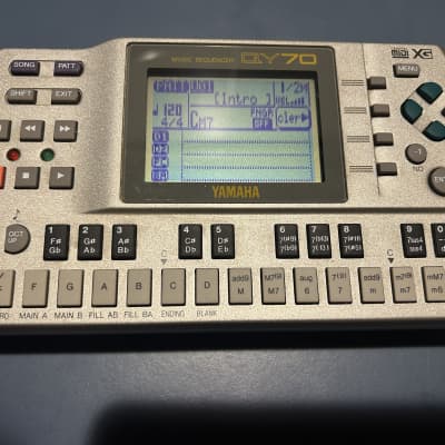 Yamaha QY70 Sequencer 2000s - Silver