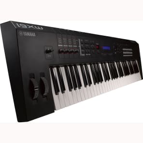 Yamaha MX61 61-Key Digital Synthesizer