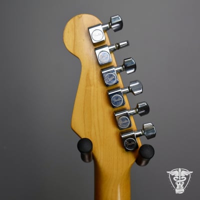 1983 Fender Standard Stratocaster - 7.33 LBS image 7