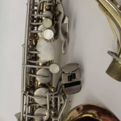 Selmer Bundy-II Alto Saxophone, USA, with sax, neck, mouthpiece/ligature, case, reeds image 4