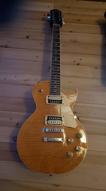 Xaviere guitar deals les paul