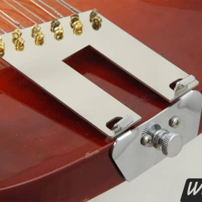 Rickenbacker 01121 Trapeze Tailpiece For 6 and 12-Strings