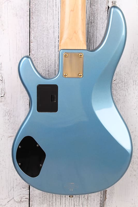 Yamaha 1998 BBG5S 5 String Electric Bass Guitar Lake Placid Blue