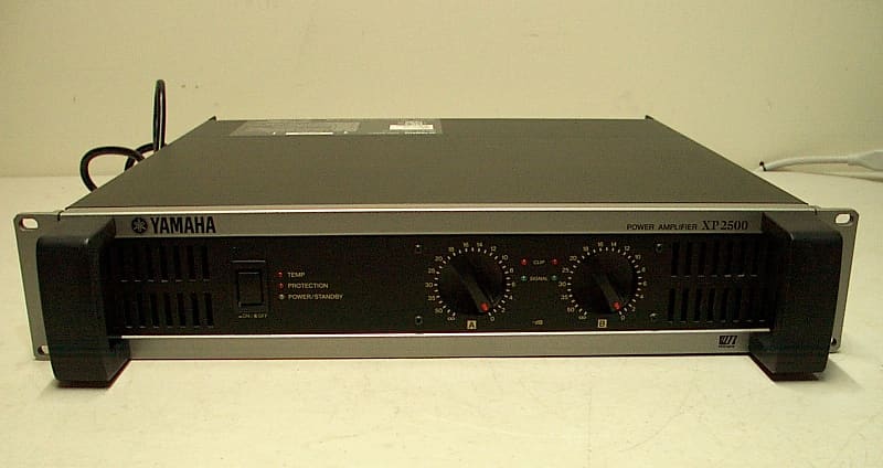Yamaha XP2500 Power Amplifier in Excellent shape | Reverb