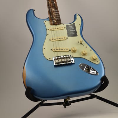 Fender Vintera Road Worn '60s Stratocaster - Lake Placid Blue image 4