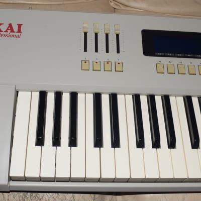 □AKAI アカイ professional MIDI MASTER KEYBOARD MX1000 MIDI