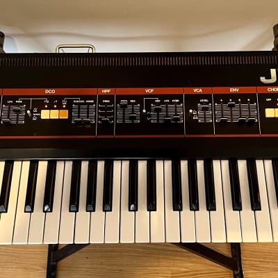 Roland Juno-60 61-Key Polyphonic Synthesizer 1982 - 1984 Black image 2