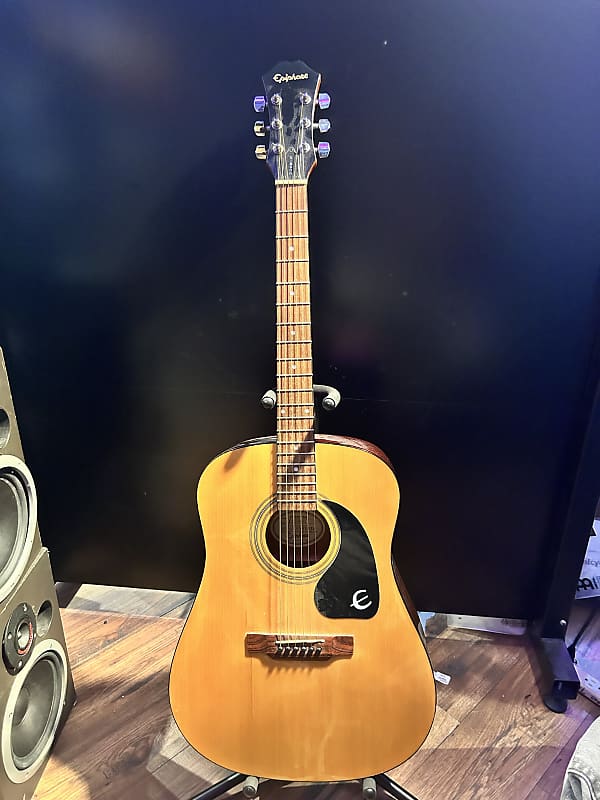 Epiphone pr deals 100 acoustic guitar