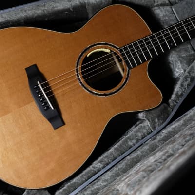Lakewood  M-32 Edition 2018 | Grand Concert Model with cutaway and pickup system image 2