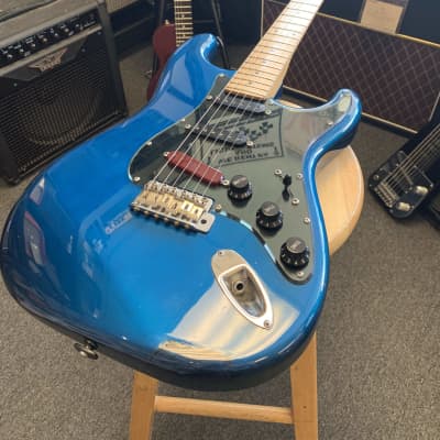 Fender Stratocaster Made In Japan 1980s - Blue image 6