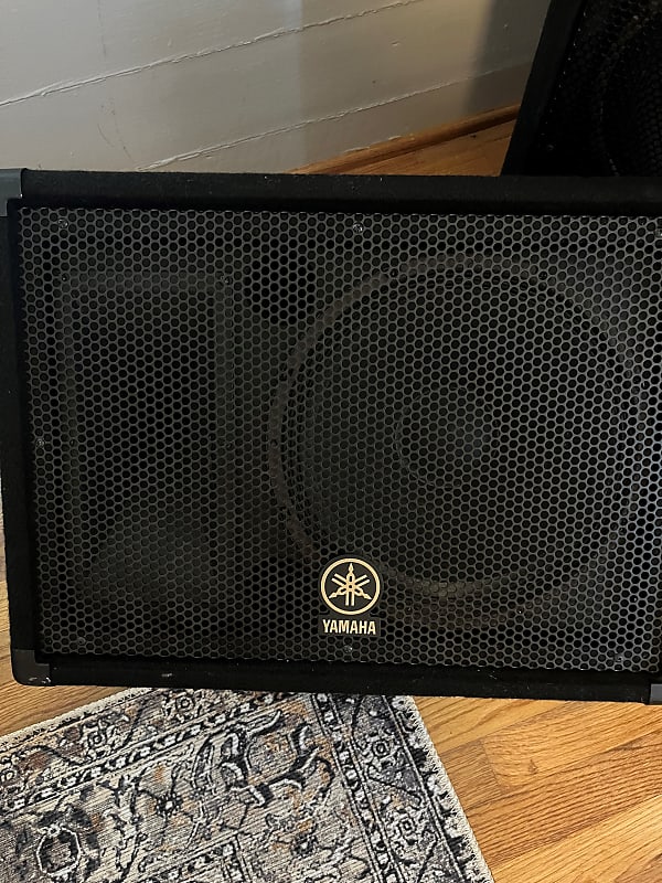Yamaha BR12M Reverb