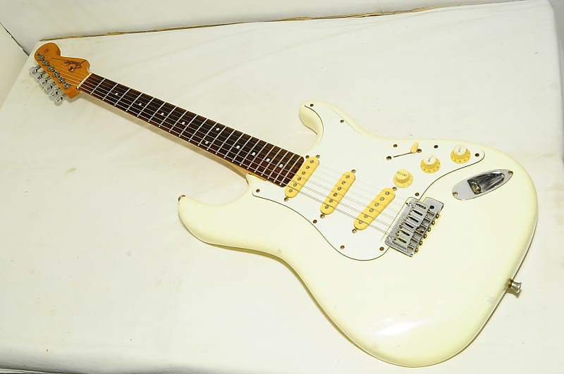 【得価HOT】Fender STM-55 Stratocaster Eシリアル ( ミディアム スケ－ル 314 スケール 628 スケール 24 3/4インチスケール STM-550 ) フェンダー