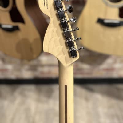 Fender Tom Delonge Stratocaster - Surf Green image 8
