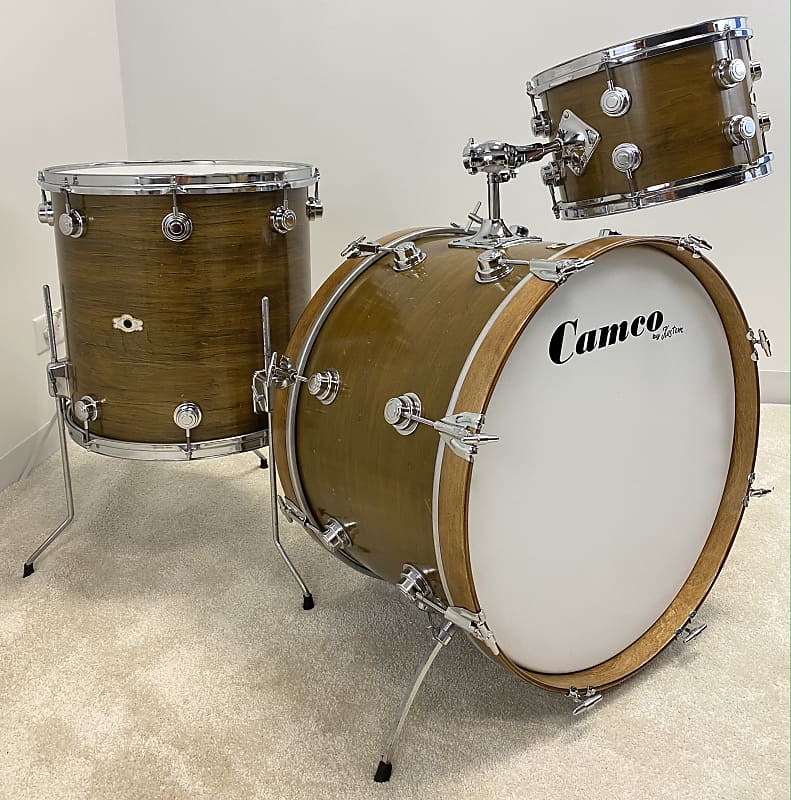 Camco Chanute 8x12, 16x16, 14x22 Walnut Brown drum set Reverb