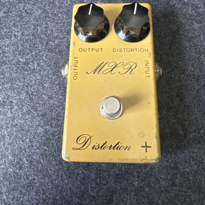 MXR Distortion plus + bud box 1974 Script logo original analog usa