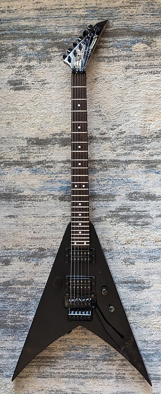 Charvel King V - CKV-068 - 1990's - Black - Japan | Reverb Charvel King V - CKV-068 - 1990's - Black - Japan | Reverb
