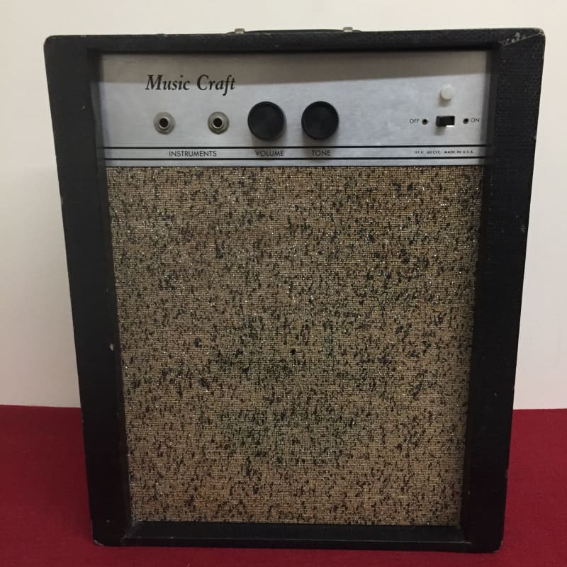 Dwarf Guitar amp 1970's Oak -re-capped and serviced | Reverb